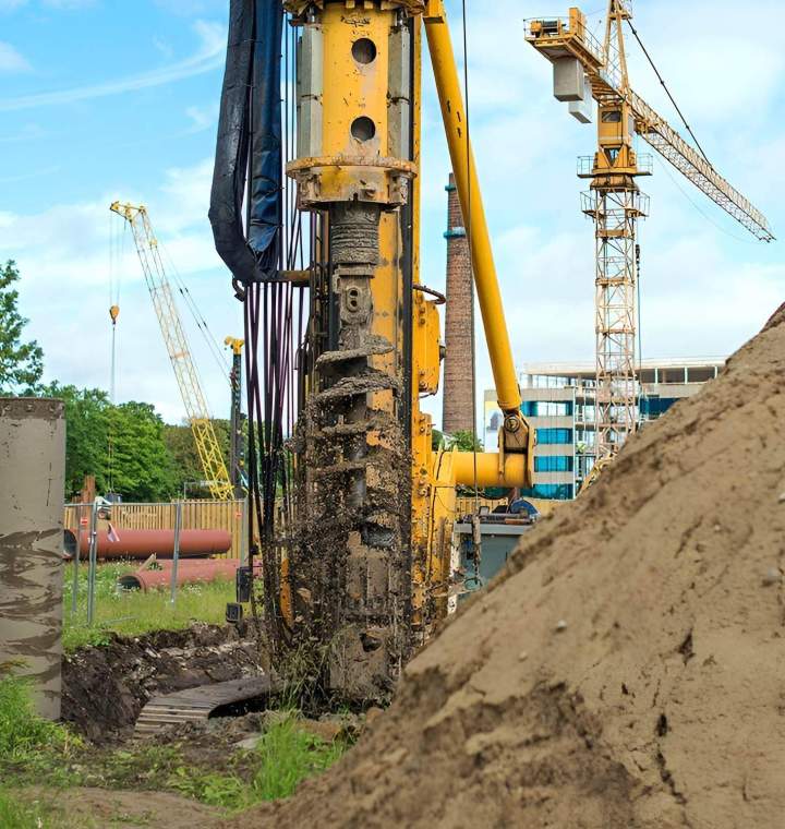 Foreuse à tarière continue Auvergne-Rhône-Alpes